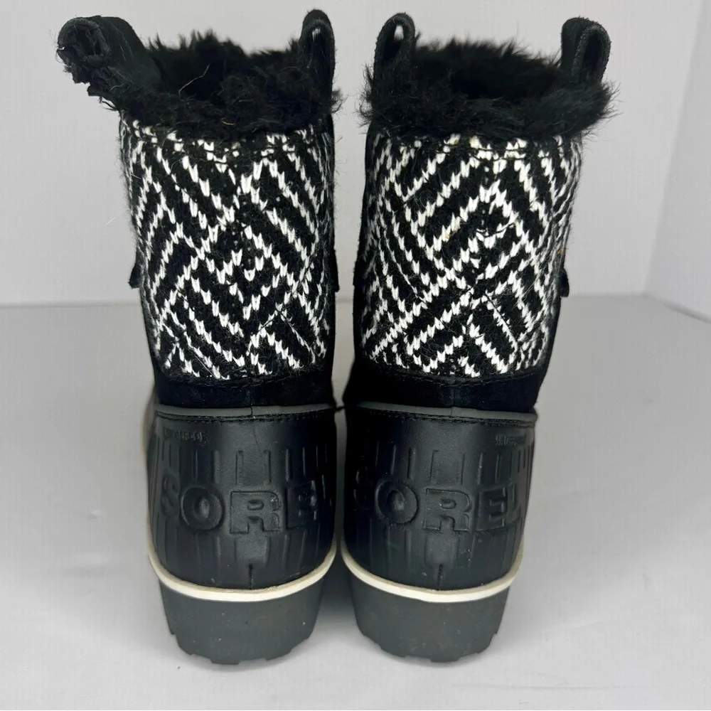 Sorel TIVOLI II Women's Waterproof Boot Suede Detailed Checker Pattern Sz5